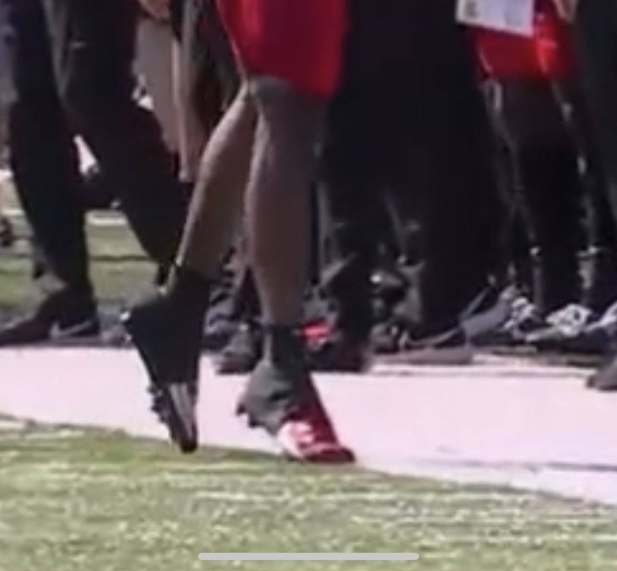 Tyler Burton tweet media