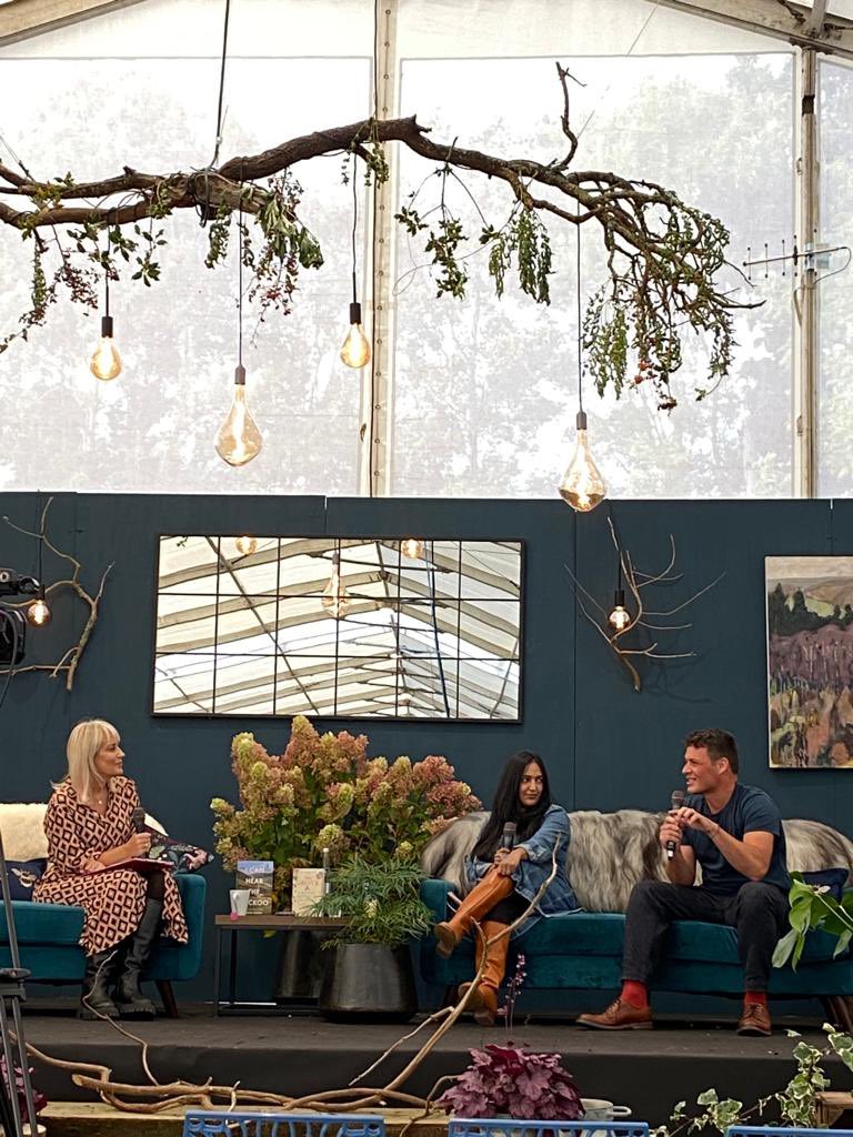 What an amazing autumn festival <a href="/MalvernShows/">RHS Malvern Spring & Autumn Shows</a> 

Thank you for interviewing me and being so kind <a href="/Nicki_Chapman/">Nicki Chapman</a>. And thank you fellow author <a href="/Bensgarden/">Ben Dark</a> for sharing the sofa and being so lovely.