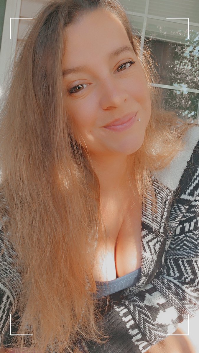 Sweater weather is right around the corner! I am so excited! Books and sweaters are my weakness! 
#sweater #coloradogirls #milehighcity #cool #bookrecs📚 #darkromancereads #livelaughlove❤️ #falltime