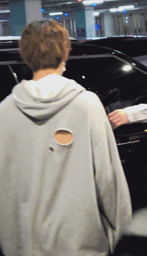 imagine_120's tweet photo. ครั้งหนึ่งเมนและเมนเคยใส่เสื้อแบบเดียวกัน https://t.co/Gx0MW9ZbUO