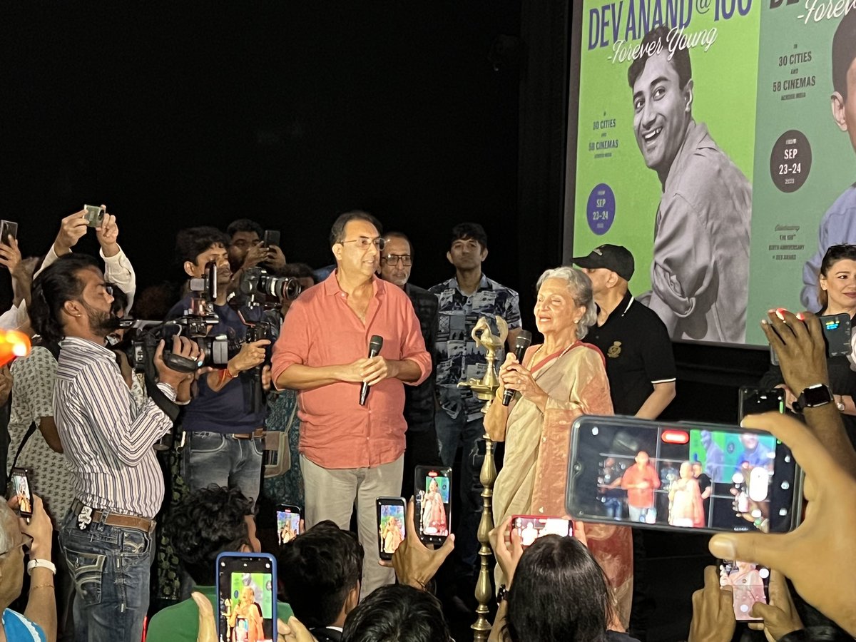 Wahida Rehman is the heroine of two greatest Indian films ever. Insane. Guide is as much a Wahidajee film as it is Dev Saab’s. 🙏 What an artist and how incredible she looks on the big screen. Like our own Setsuko Hara! <a href="/FHF_Official/">Film Heritage Foundation</a> <a href="/shividungarpur/">Shivendra Singh Dungarpur</a>