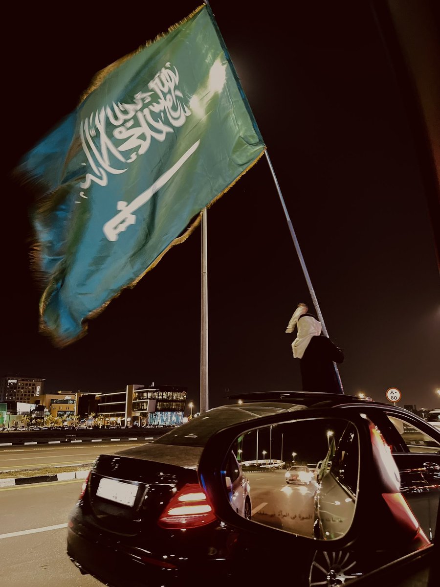 manaleta's tweet photo. الحمدلله على نعمة الوطن 💚 🇸🇦

 #اليوم_الوطني_93_السعودي https://t.co/RpgTJYmC5G