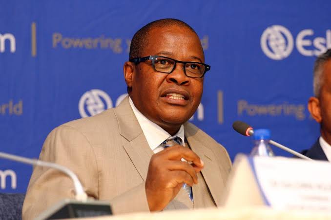 Brian Molefe As PIC CEO: grew Public Sector Employees investments from R300bn to R900bn As Transnet CEO: grew Transnet Revenue from R22bn to R57bn in 4 years As Eskom CEO: ended loadshedding, got 70% Energy Availability and saved Eskom R3bn buying coal from Optimum Colliery