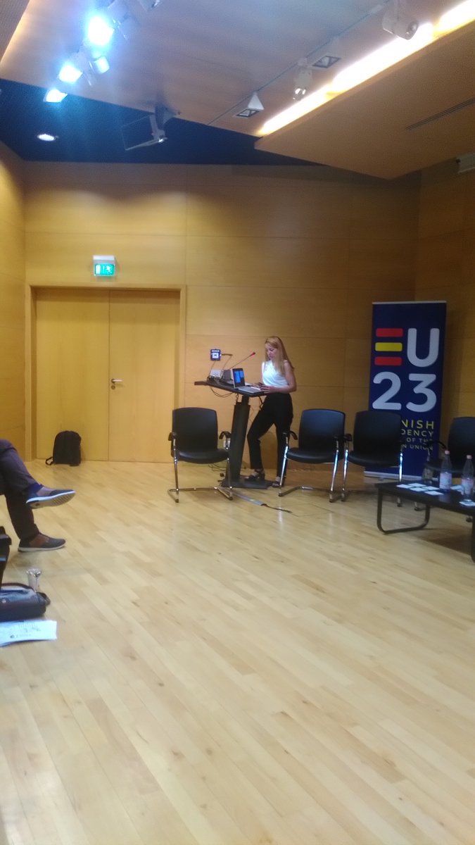 Cerramos nuestro #10thAnniversary Symposium con las palabras de nuestra vicepresidenta @CouzMarta. Gracias a todas las que están detrás y los que han hecho posible este simposio. Ponentes y patrocinadores, oyentes y presentadores de póster. Sin vosotras esto no sería posible