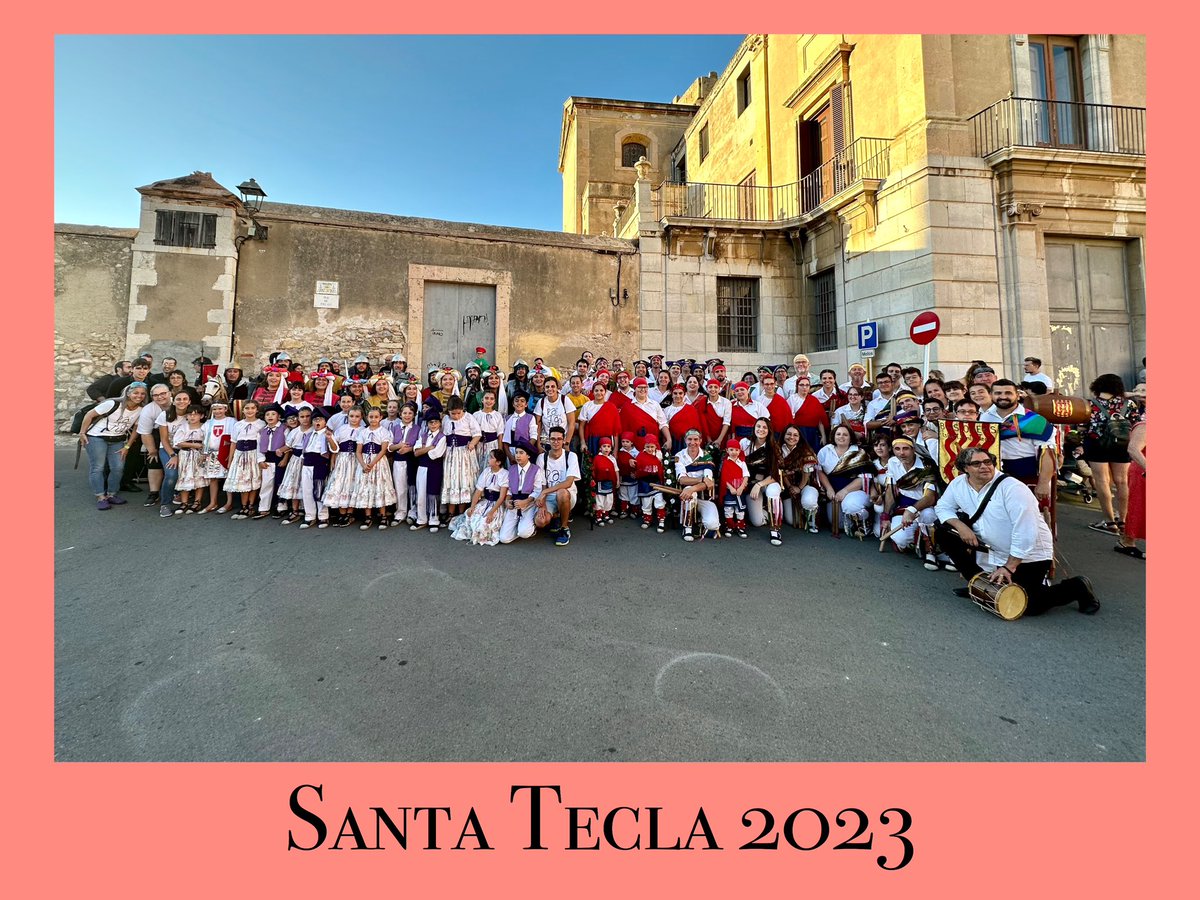 Esbart Santa Tecla tweet media