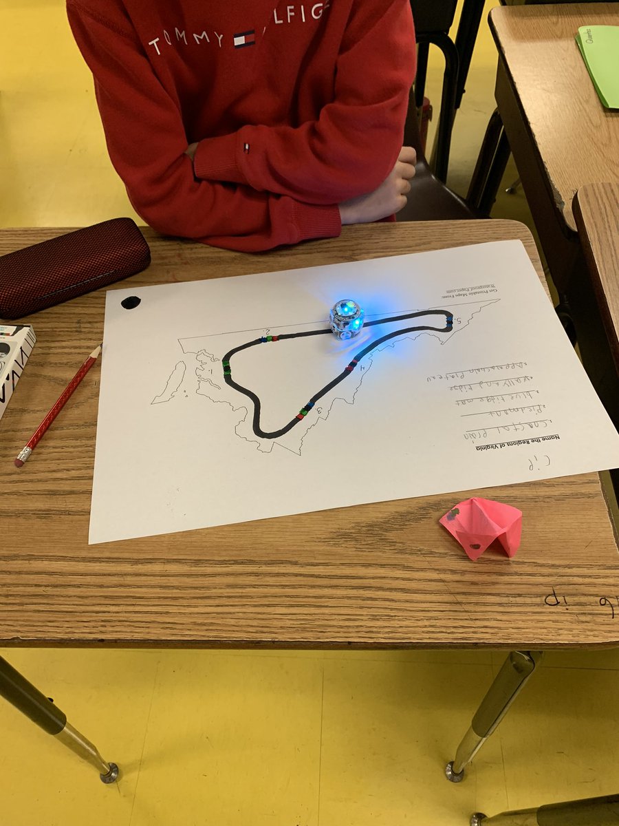 They can identify the 5 regions of Virginia! Can you? 4th Grade students coded their ozobots to move around VA as if they were going through the different regions! <a href="/NNPSITC/">NNPS ITC Team</a> <a href="/Ozobot/">Ozobot</a> <a href="/McIntoshElem/">McIntosh Elementary</a>