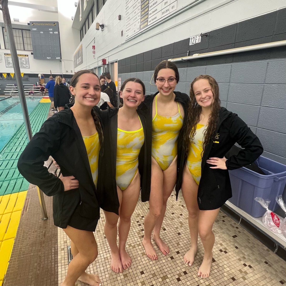 vjabolts's tweet photo. A new F/S 400 Relay record set by this group of ladies from @swim_andrew today at the Christine Magnuson Invite

They placed 1st overall

Way to go!!!! https://t.co/VJR6SCSfl2