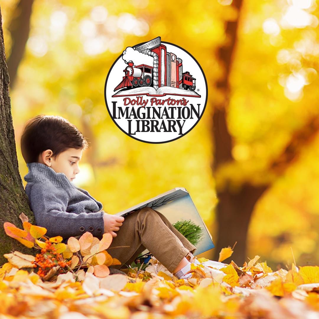 Help children in our community FALL in love with reading! 🍂🧡📚
On this first day of fall, can you commit to investing in one child in our community? 
$27 will provide a year of high quality age appropriate books for a child in our community. give.classy.org/UWGC