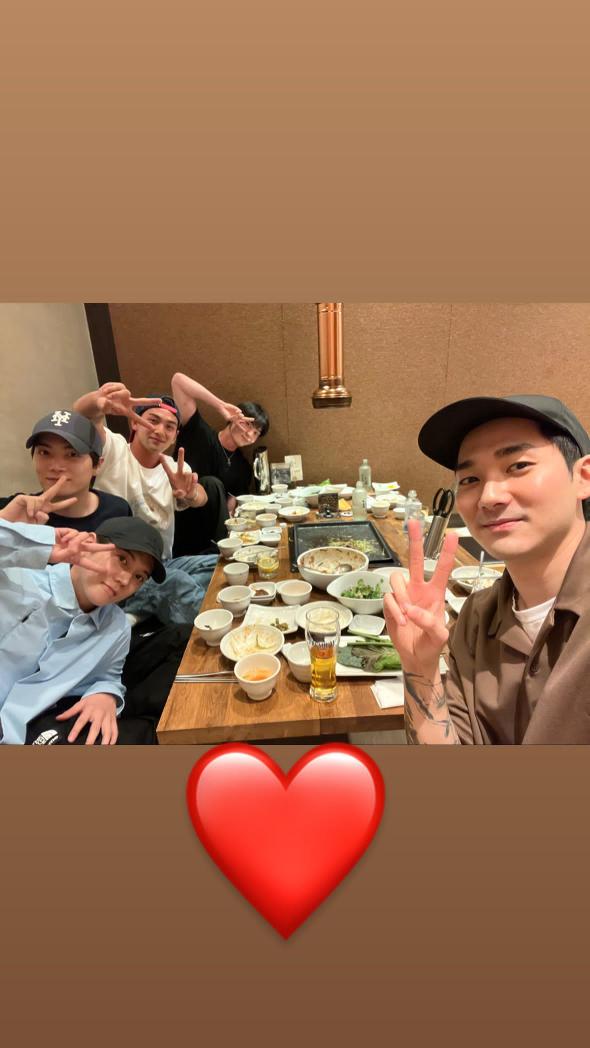 sugaahoon_'s tweet photo. I really miss you all the time. Nice to see you all together again❤️🥹 https://t.co/zqTUD6P46B