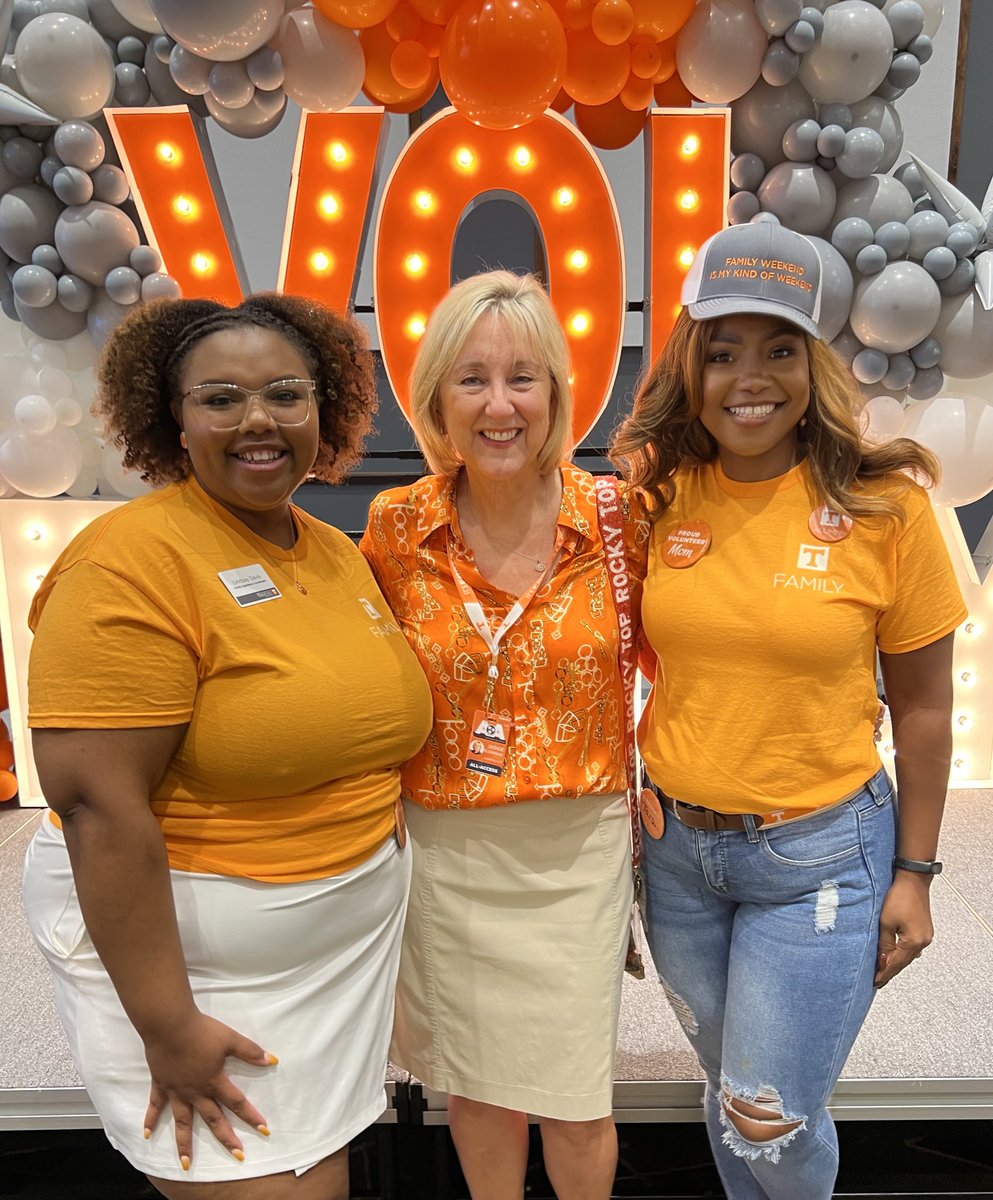 Donde Plowman tweet media