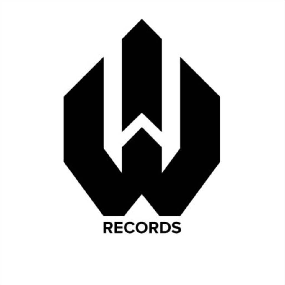 WonderlandLagos's tweet photo. #NewProfilePic https://t.co/D3pfmXnGsj