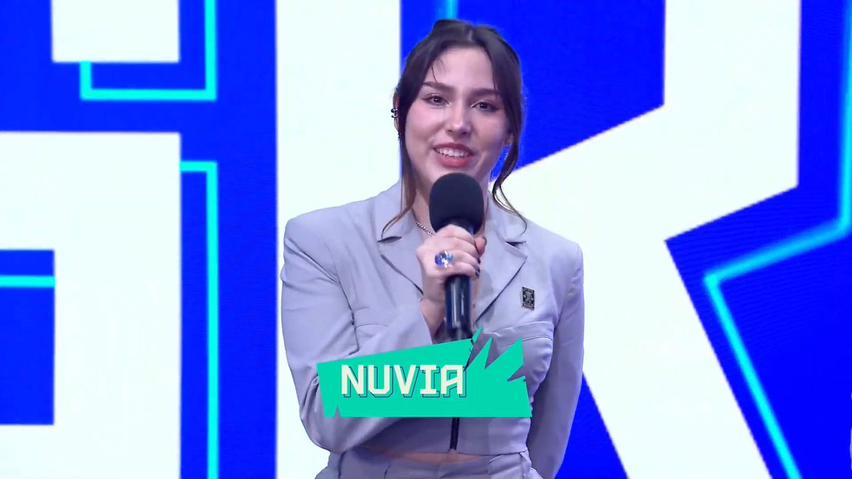 ilovemysupp's tweet photo. Los presentadores de Actualizando para 2024:
• Crystal Molly
• Milky
• Nuvia
• Papi Sosa

#LeagueOfLegends #LoLcitoX100pre https://t.co/JGu6dXeAue