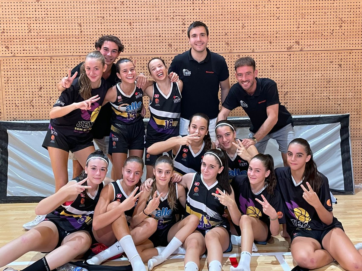 uemataro's tweet photo. 🔥 2n PARTIT I 2a VICTÒRIA A #PreferentA!
✅ Manresa 36 - 83 Infantil A @HomsRentals 

🤝🏻 Excel·lent feina de tot l’equip durant els 40’ per segellar un nou triomf lluny de casa!

🗣️ Molt bon inici de curs de les de @tonysf89! Seguim!
#somgrocs💛💜 https://t.co/djE6bRb1Kf