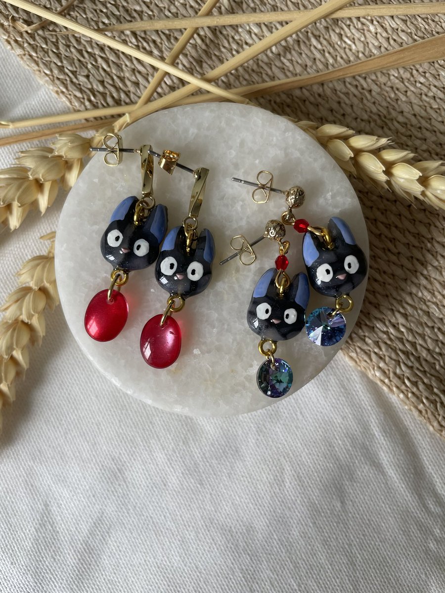 La boutique est fermée ! Le nombre limite de commandes a été atteint très rapidement! Merci à tous! 🌸💜