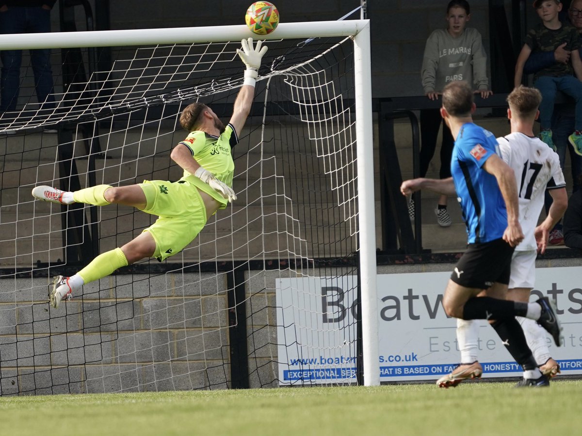 SalisburyFC's tweet photo. 📸Action Shot! 

Photograph by Michael Berkeley https://t.co/7Q5B9MoRqB