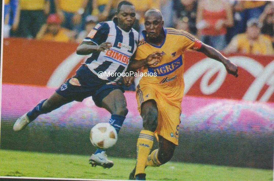 Moroco (@morocopalacios) on Twitter photo El #ClasicoRegio <a href="/TigresOficial/">Club Tigres 🐯</a> vs <a href="/Rayados/">Rayados</a> por <a href="/D99Radio/">D99 | 98.9 FM</a> desde las 7 pm con <a href="/MorocoPalacios/">Moroco</a> <a href="/6Wario/">Gerardo Wario</a> <a href="/JorgeCavazosR/">Mr. JC</a> <a href="/tiogamborin/">Atenogenes Gamboa</a> que probablemente lleve al Señor Vallarta para que nos cancelen la transmisión con sus comentarios antiprogres 🤣 98.9 FM Monterrey. Descarga la app! El #ClasicoRegio <a href="/TigresOficial/">Club Tigres 🐯</a> vs <a href="/Rayados/">Rayados</a> por <a href="/D99Radio/">D99 | 98.9 FM</a> desde las 7 pm con <a href="/MorocoPalacios/">Moroco</a> <a href="/6Wario/">Gerardo Wario</a> <a href="/JorgeCavazosR/">Mr. JC</a> <a href="/tiogamborin/">Atenogenes Gamboa</a> que probablemente lleve al Señor Vallarta para que nos cancelen la transmisión con sus comentarios antiprogres 🤣 98.9 FM Monterrey. Descarga la app!