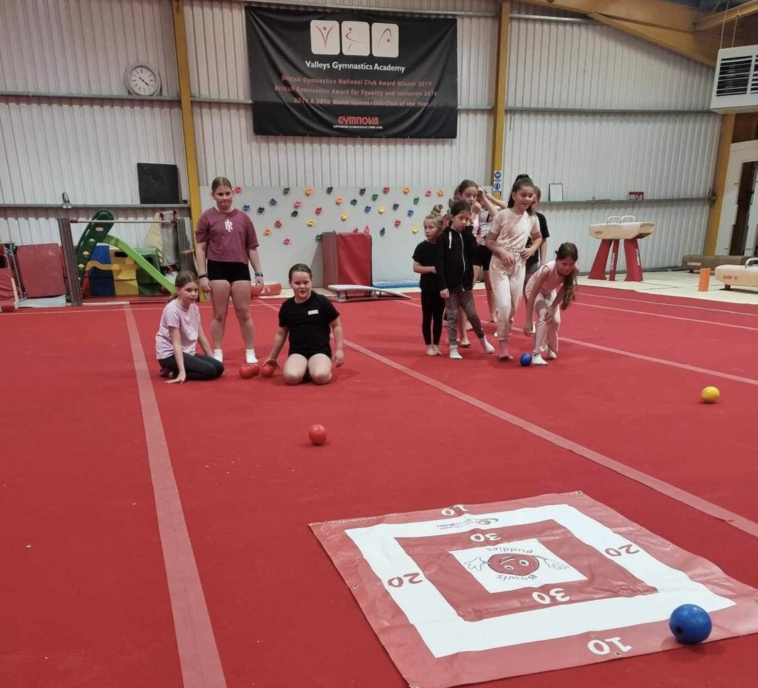 Or Valleys Girls group enjoyed trying out <a href="/BowlsBuddies/">Bowls Buddies</a> today in Crumlin - thank you to Leader Liv for running the activity after trying it out at the @StreetGameWales event in Celtic Manor last week!