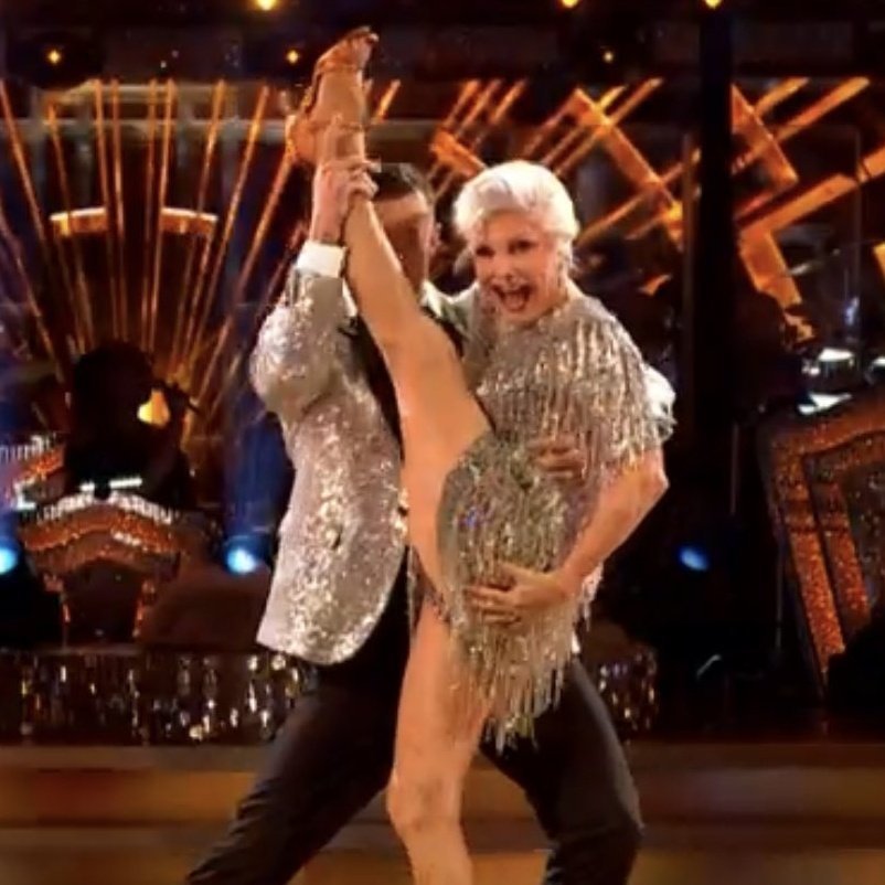 SHANE REACTION tweet media