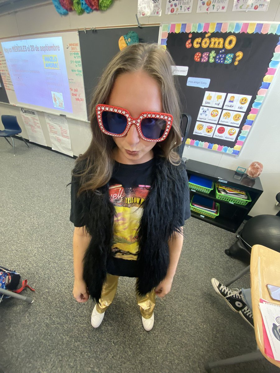 Profe Yoakam tweet media