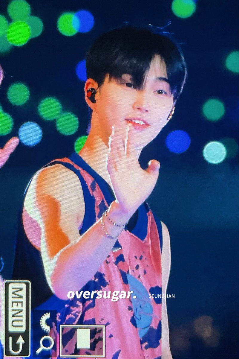 oversugar1002's tweet photo. 230923 🧡
#승한 #SEUNGHAN #라이즈 #RIIZE #SMTOWN_LIVE_2023_JAKARTA https://t.co/EocJ2jBb4C