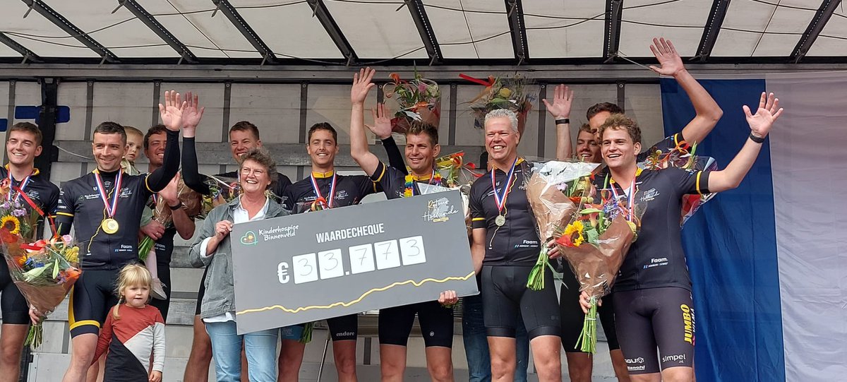 Wat een fantastische sponsorring van het ‘onderwijs met zorg’ project van <a href="/kinderhospice/">kinderhospice</a>. Heel veel dank wielrenners én sponsoren!