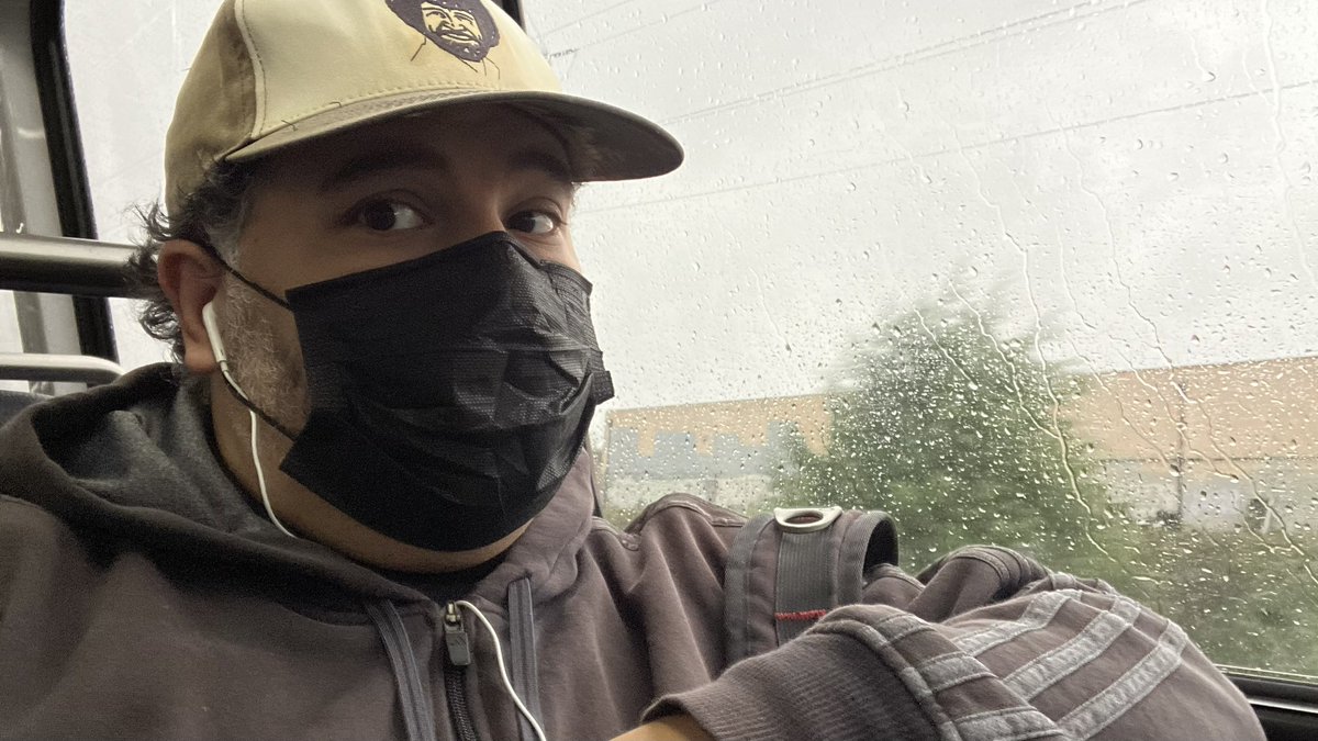 TheLos's tweet image. Off to DC! #FantomComics #DCShorts