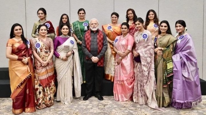 India is the first country in the world to inaugurate #Parliament without a #President and with actresses #India #indian #indianwedding #indiana #indiapictures #indianblogger #indianfashion #IndianPhotography #Indiaclicks #indianfood #indianbride #indianapolis #news