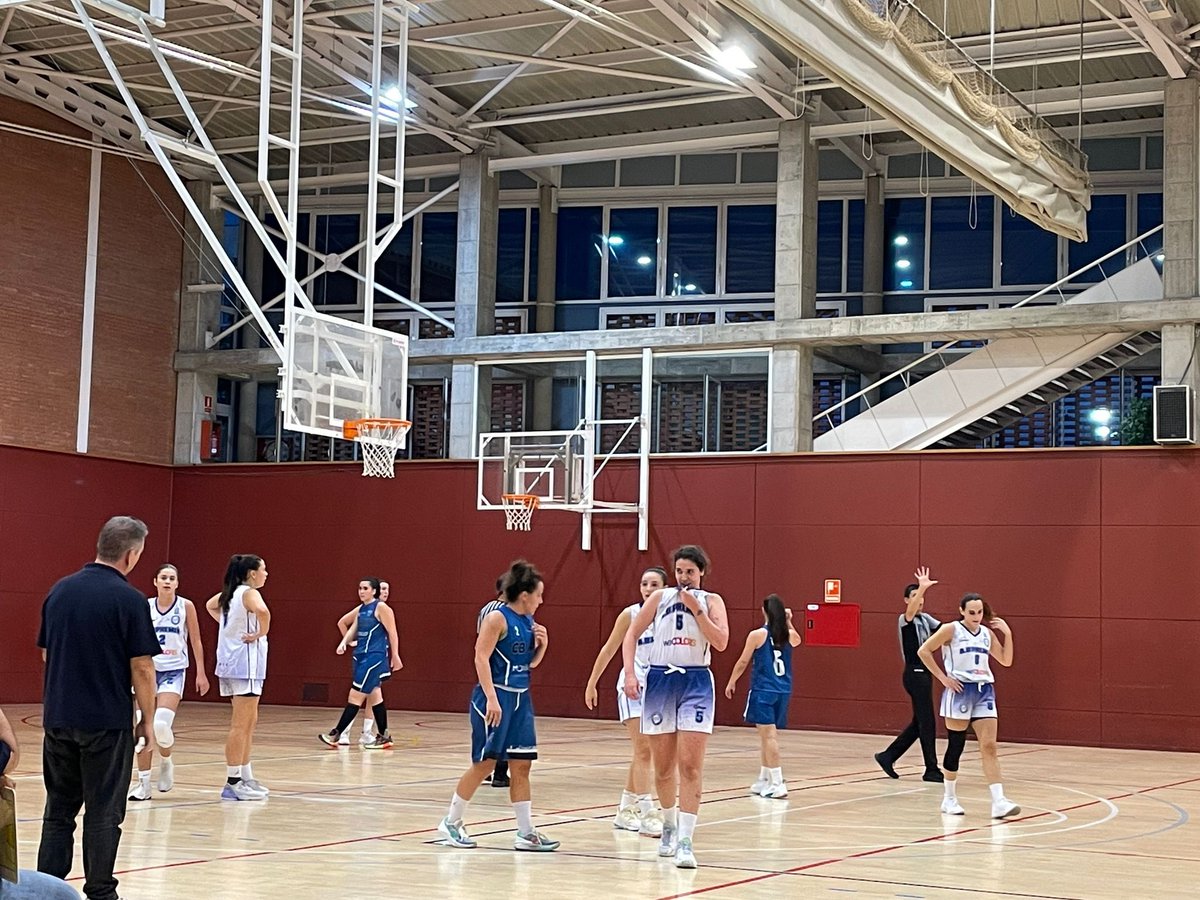 🏀Final del partit amb victòria per <a href="/ABPremia/">AB Premià</a>! 👏🏼 72-42 <a href="/CBPrat/">Club Bàsquet Prat</a> 

👉🏼Dilluns tots els resultats del cap de setmana als informatius de #PremiàMédia!

🙌🏼Gràcies per seguir-nos!