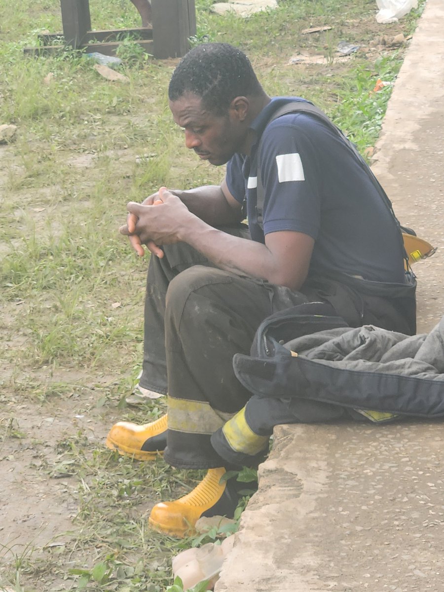 Today there was a raging fire in a plastics factory next to my brother in law's printing press. I want to commend the LASG fire service...they worked relentlessly to put the fire out....firemen were exhausted but kept on working....tax payers money at work <a href="/jidesanwoolu/">Babajide Sanwo-Olu</a>
