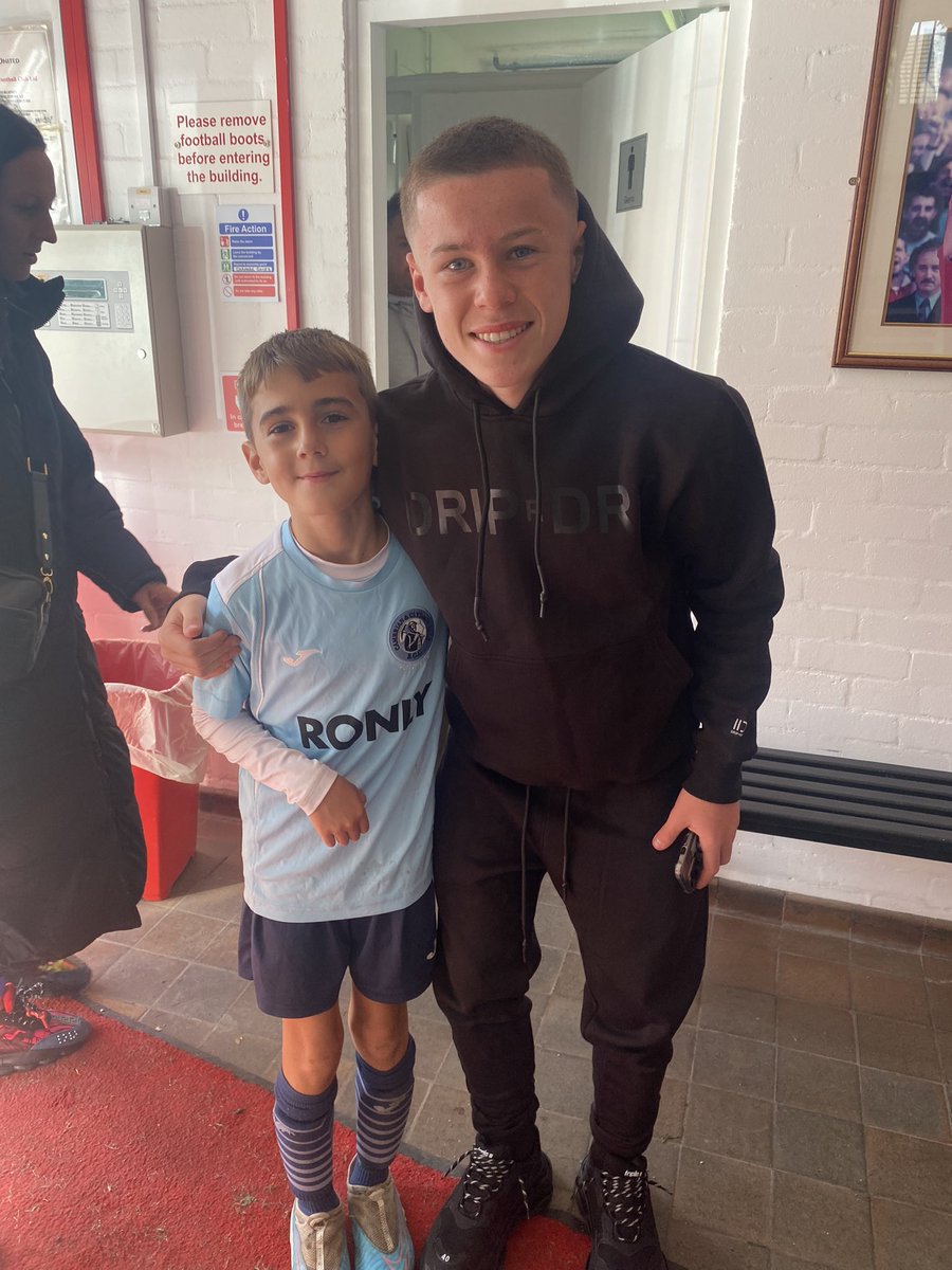 ben bourne tweet media