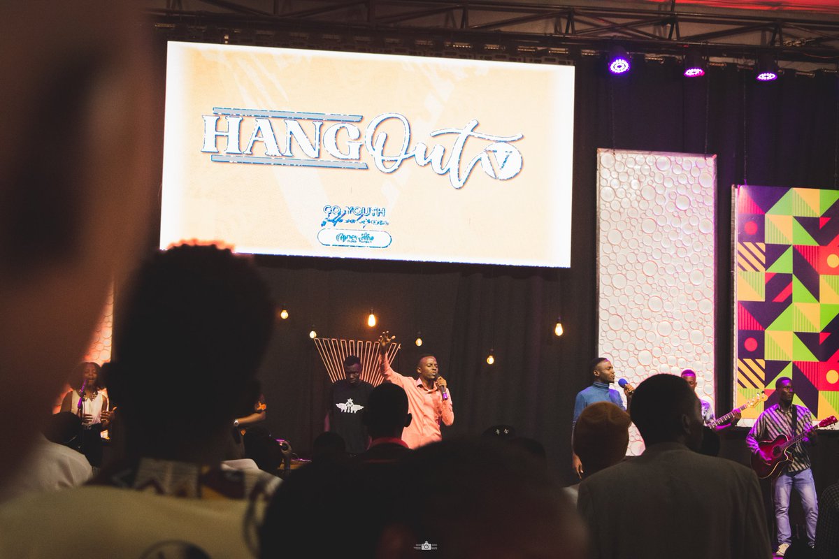 NationArdent's tweet photo. It was a great pleasure to minister to the youth on The Hangout at New Life church Kireka. 1 John 5:4
#Mwoyo #Ministry #theResponseEp #Agape #christian https://t.co/7aaDwfiKyp