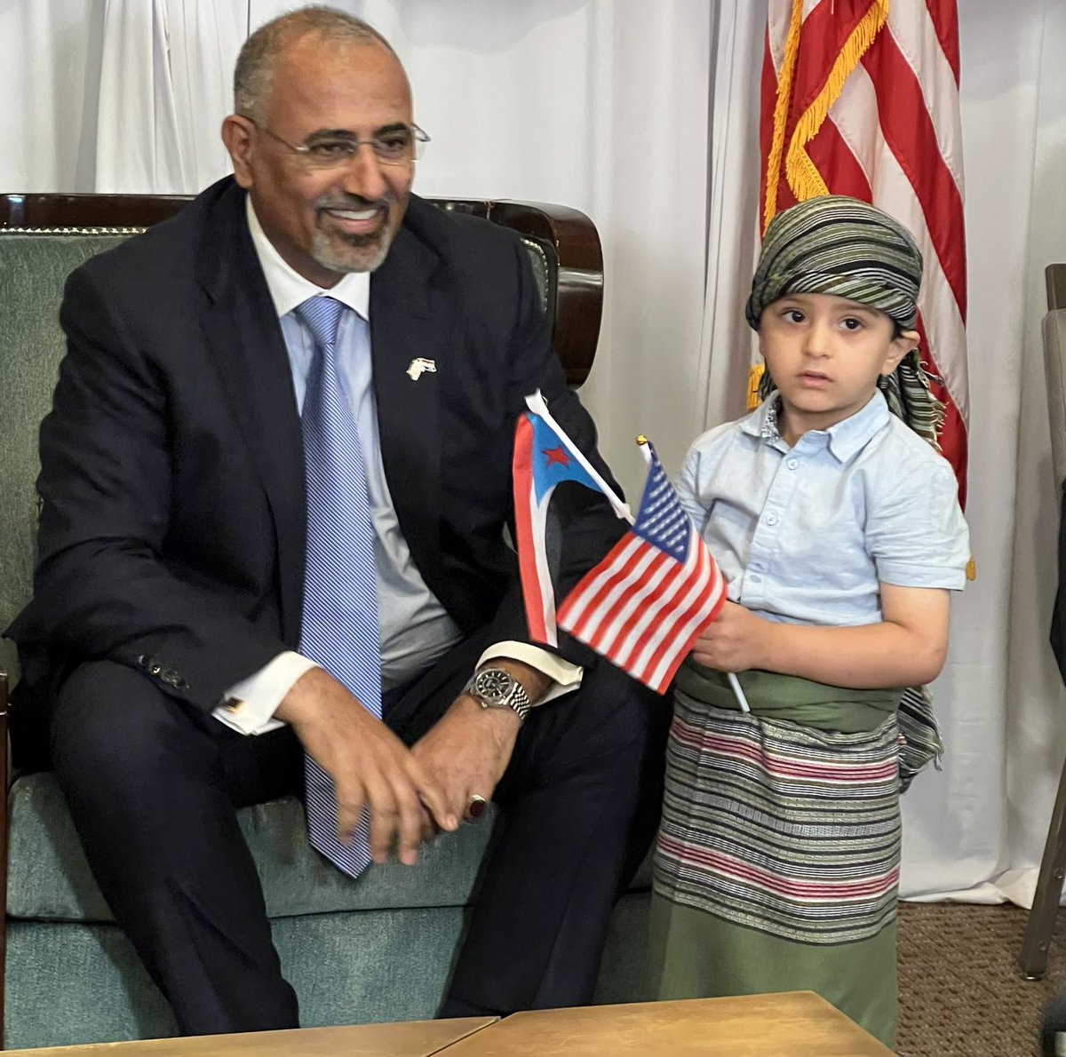 قائد المستقبل والمرحلة #عيدروس_الزُبيدي 

 #لقاء_القائد_عيدروس_الزبيدي