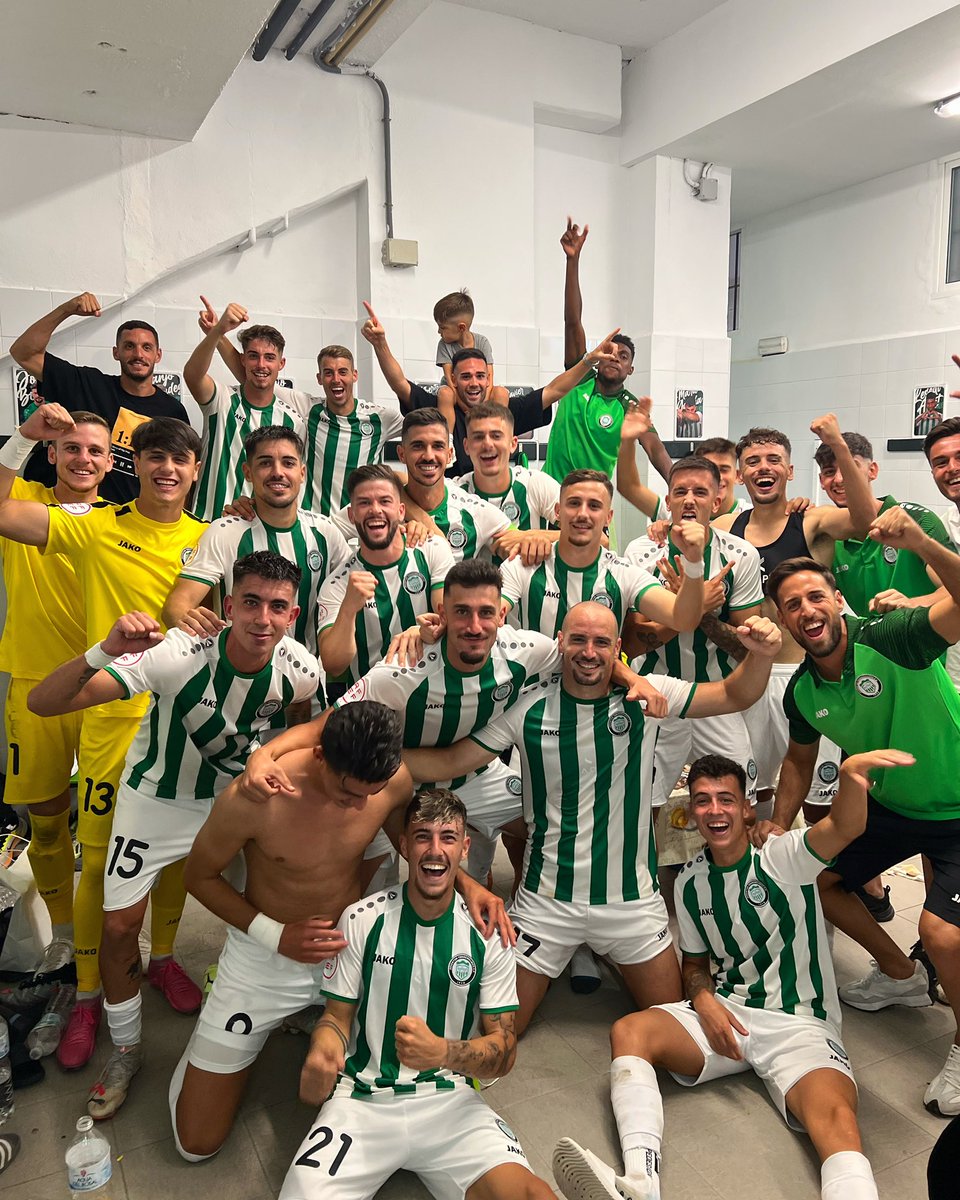 JTorremolinosCF's tweet photo. Déjenme bautizarla como: 𝐋𝐀 𝐅𝐎𝐓𝐎 💚🍍
#JuntosAlPozuelo #FutureIsHere https://t.co/USJuaKFMMF
