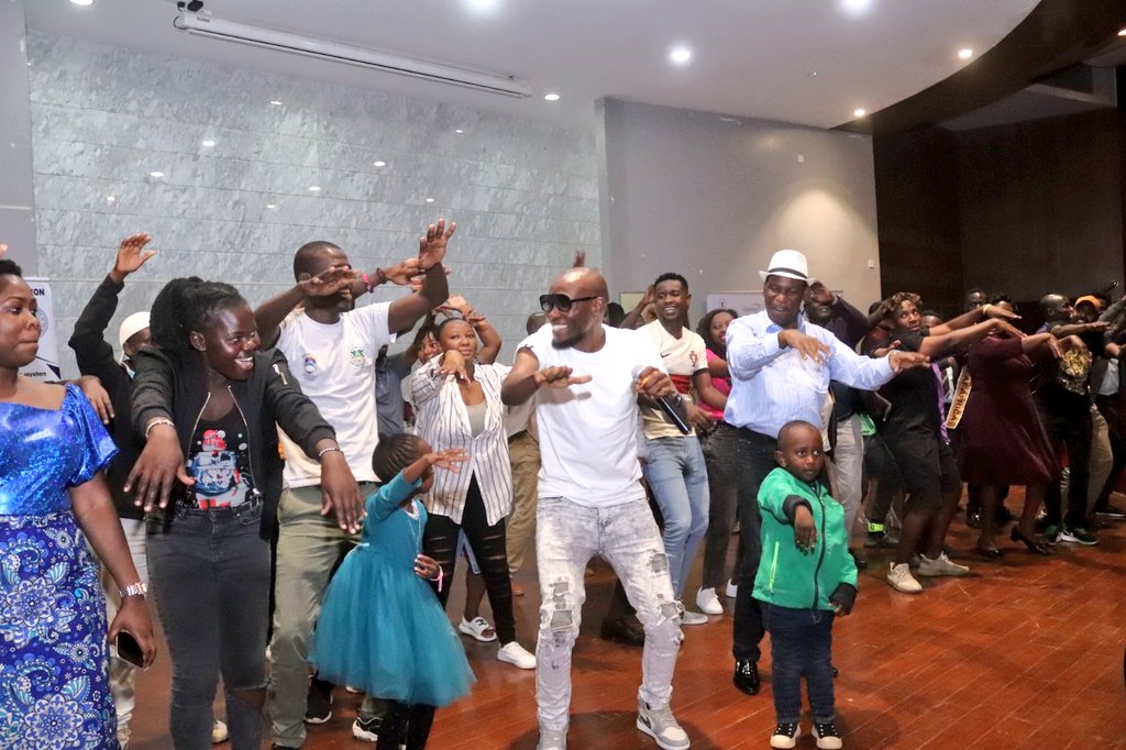 EzekielMutua's tweet photo. On the dance floor with @daddyowenmusic, Charlene Ruto and the Deaf Artist Culture Association of Kenya members. Great fun with the deaf community at the Chandaria Centre for Performing Arts at the University of Nairobi as we celebrate the International Deaf Awareness Week.  #MCSKat40