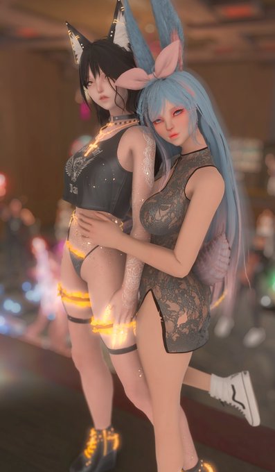 "Fun times with the girls last night" ☺️💖 https://t.co/Eid8YWmcT8