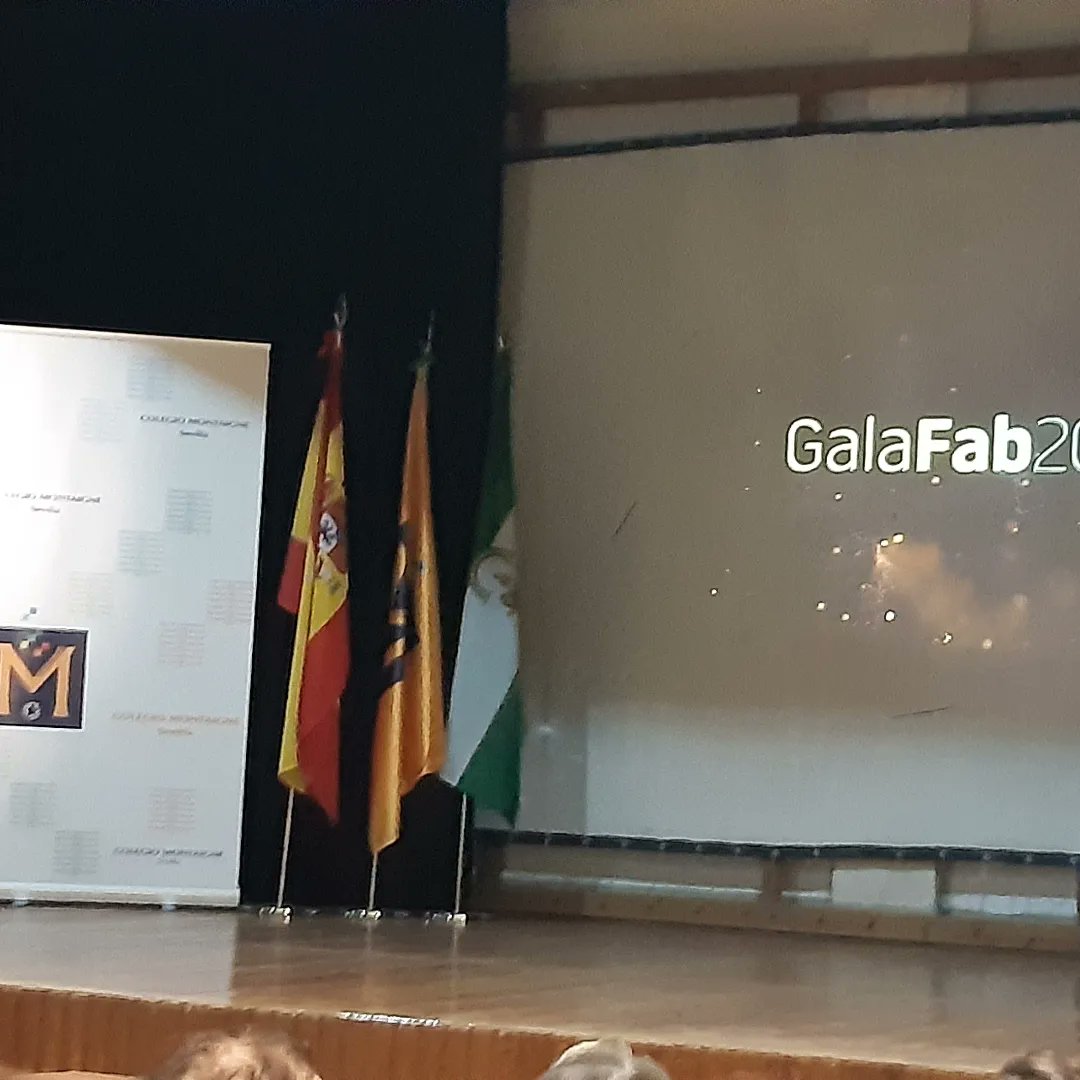 Ayer se celebró la Gala 2023 de la <a href="/SevillaFaB/">FAB Sevilla</a> en nuestro <a href="/ColeMontaigneSe/">Colegio Montaigne Sevilla</a> Muchas gracias a los asistentes y a la Delegacion por escogernos.
#SomosCIA
 
#PasionAZUL