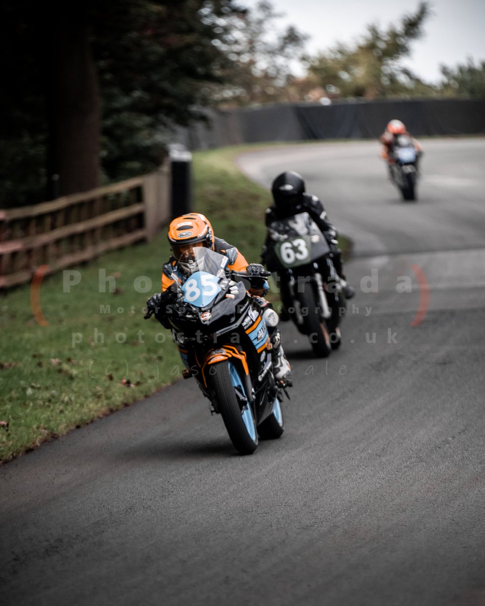 AAAAaaaaand, another shot, of <a href="/LissyRacing34/">Lissy Whitmore Racing #34</a> racing - proper racing - at <a href="/MountOlivers/">Oliver’s Mount</a> 

Massive support as well around the track. Quite a few t-shirts spotted, cheering the Tigger on.