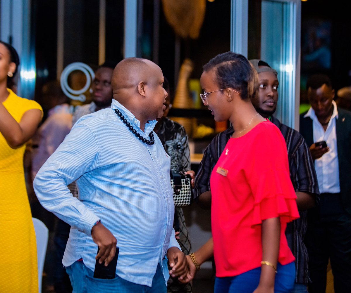 kanisekere's tweet photo. Some Influencers from Twitter joined us last night during #DutarameURwanda and there were variety of attendees like #Inzora protocal, Gakondo Dancers and Music Manager @MuyobokeAlex1. Your support was Priceless. https://t.co/Cs92t3YUp6