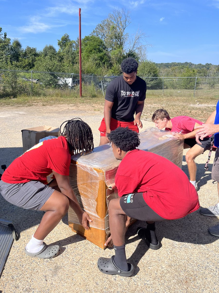 We moved our aunt into her new place today. We could NOT have done it without some of the <a href="/Ooltewah_FB/">Ooltewah Football</a> guys volunteering to help. After playing a tough game last night they got up early and helped load the truck and then unloaded it at her new place. You all are the best!!