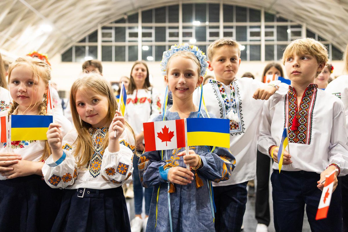 kovaliv_y's tweet photo. Incredible moment of singing Ukrainian National anthem by children from St. Demetrius School.
Unforgettable. Proudly. Ukrainian. https://t.co/cblQIX7Zeu
