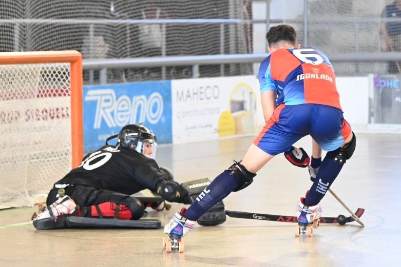 #oknaccat

<a href="/cpmalgrat/">Club Patí Malgrat</a> 2 - <a href="/IgualadaHC/">Igualada Hoquei Club</a> C 4 

2a victòria i liderat. Amb hat trick de Guillem Llorens. 

kiliansebria.cat

<a href="/AiguadeRigat_/">Aigua de Rigat</a> <a href="/som_dhoquei/">Som d'Hoquei</a> 
<a href="/okcatcat/">OKCAT🎗️🇨🇭🇧🇪🏴󠁧󠁢󠁳󠁣󠁴󠁿🇩🇪</a> 
<a href="/SolohockeyNET/">Solohockey.NET</a> 
<a href="/FedPatinaje/">RFEPatinaje</a> 
<a href="/FCPatinatge/">FCPatinatge</a>
Foto <a href="/xvigarcia_Xavi/">Xavi Garcia</a>