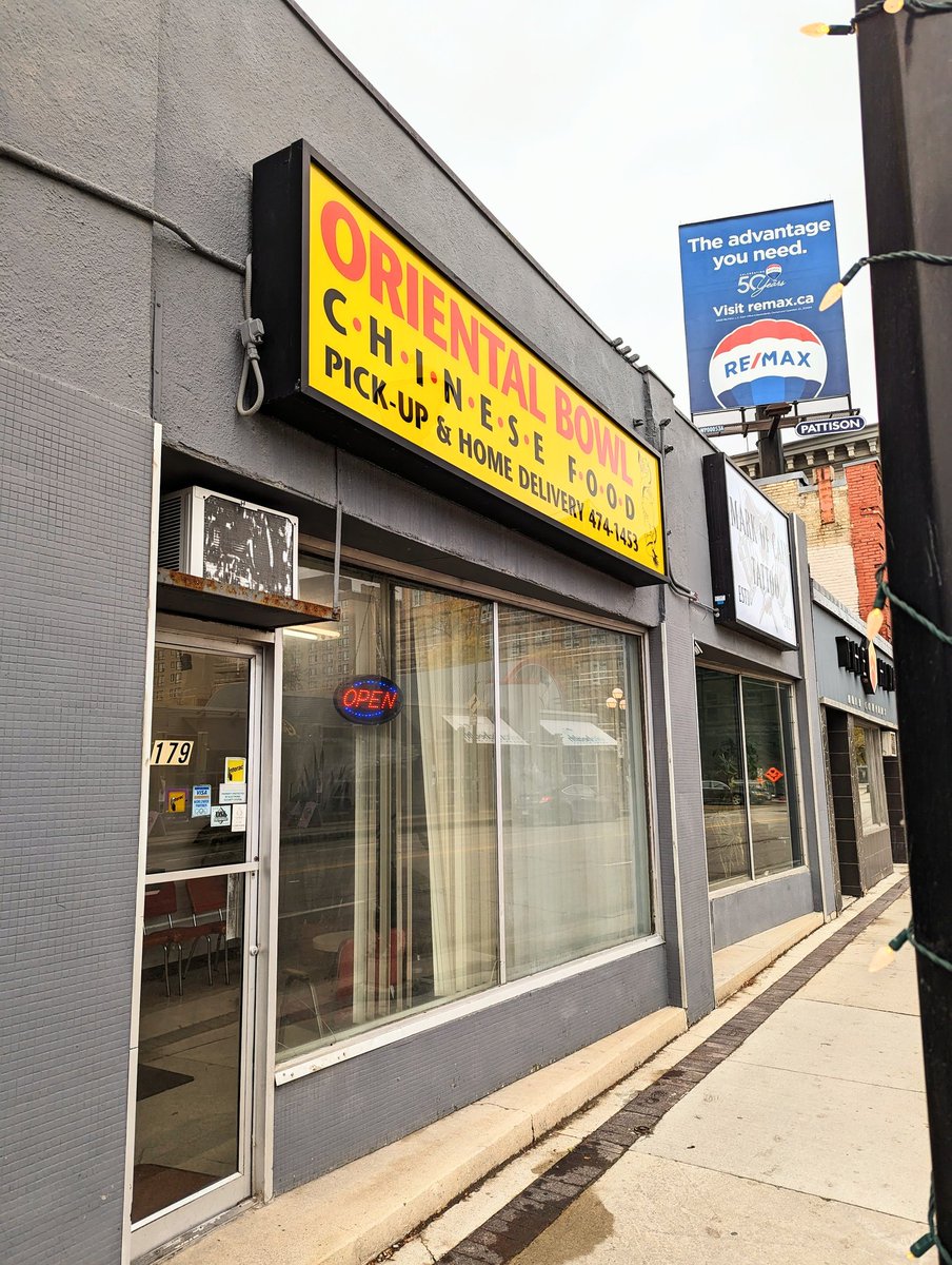 Spothe's tweet photo. Big shoutout to Oriental Bowl (179 Osborne St.) for once again hitting it out of the park. Go support them before they're gone!!? The parents are selling the business and retiring soon. #Winnipeg #LocalWinnipeg #SupportLocal https://t.co/mH7Lcb64YV