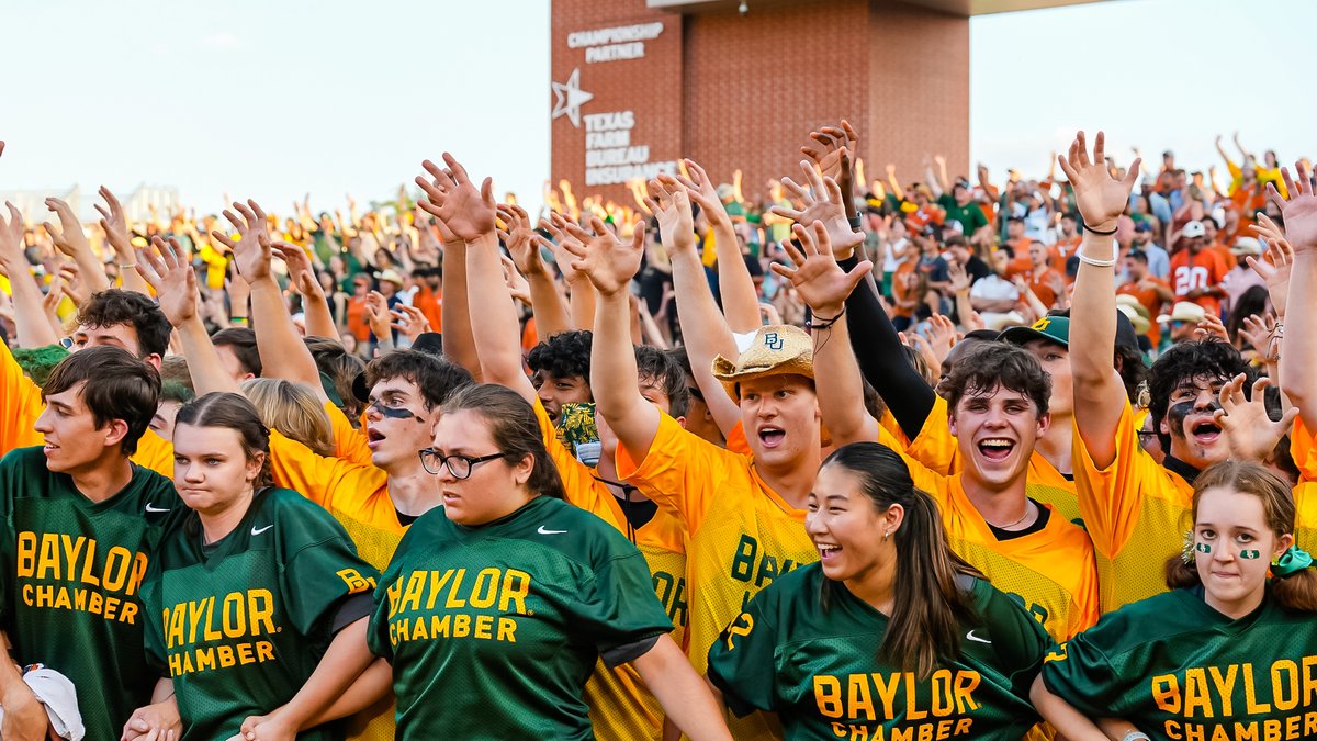 Back on offense 💪

#SicEm