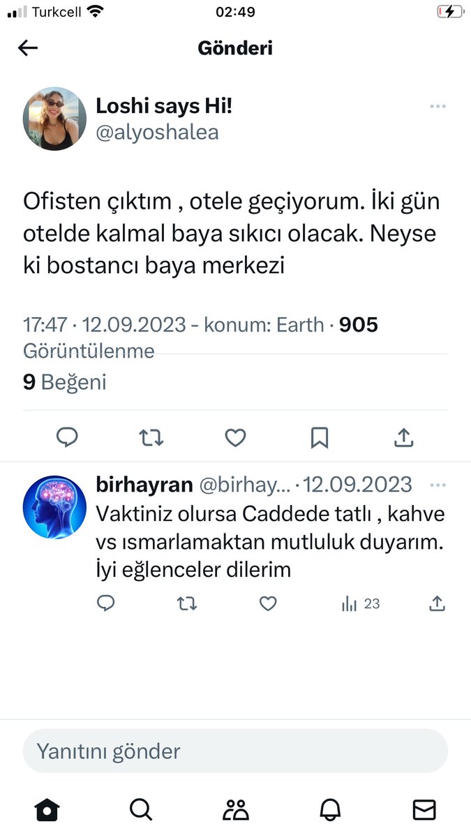 nahide5934's tweet photo. @alyoshalea @feyzaltun Siz otele gelince kesin kuyruk. Oluyordur.  😏😏.  Adreste. Tam. https://t.co/sRYJamMarb