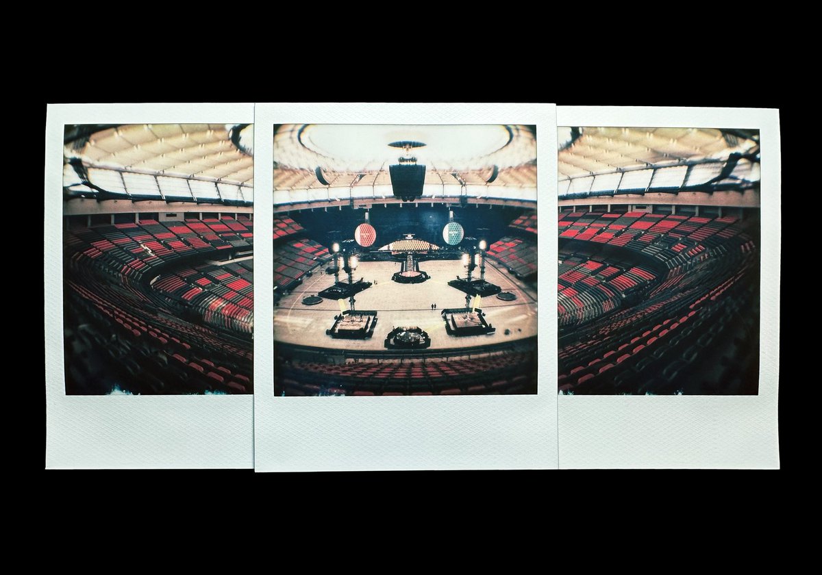 Coldplay tweet media