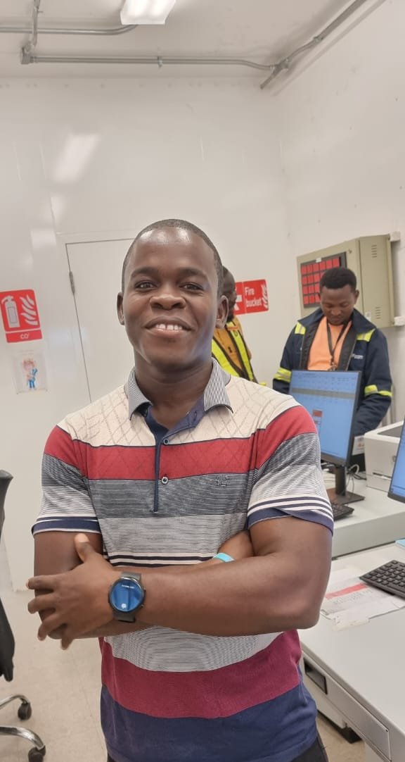 Your dream doesn't have an expiration date, so take a deep breath and try again, but remember that failure is part of the Game 😂 🎮– Happy weekend to all the legal hustlers 😂😆😆😂🤣
#YouthRising 
#youngprofessionals 
#YoungDiplomat