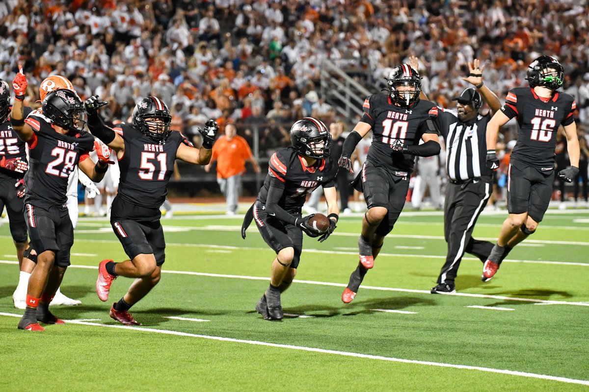 JimKlenke's tweet image. I-30 Classic @HeathHawksFb @RISDAthletics #dctf #txhsfb