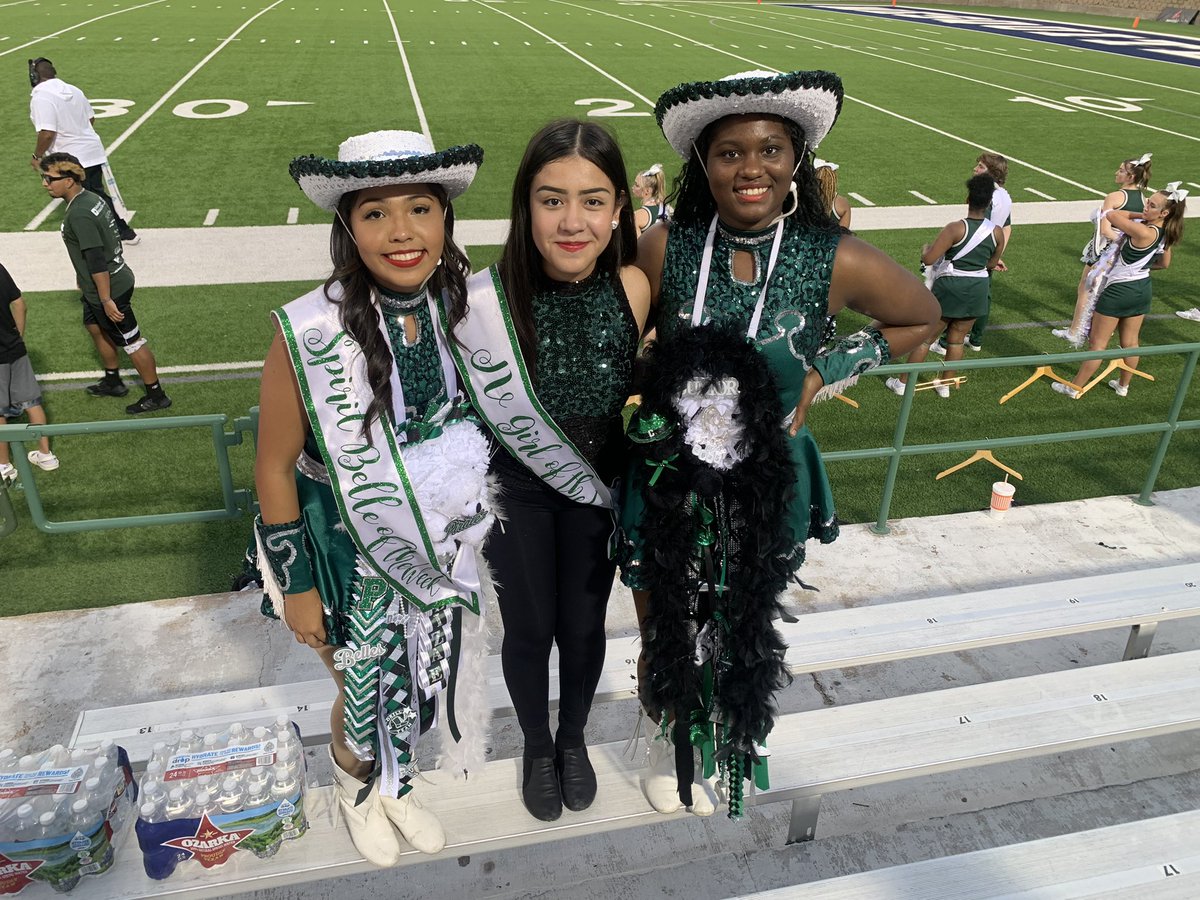 Varsity Belles tweet media