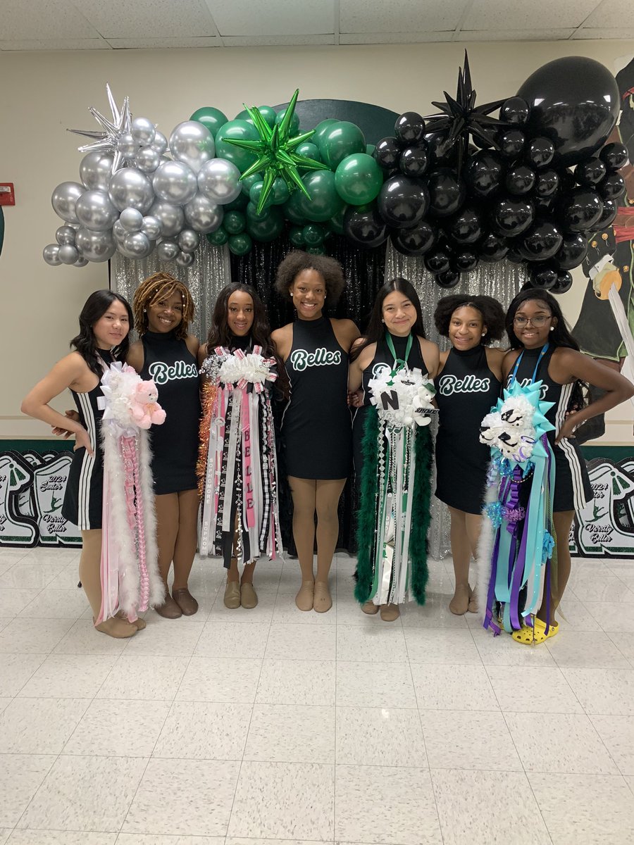 Varsity Belles tweet media