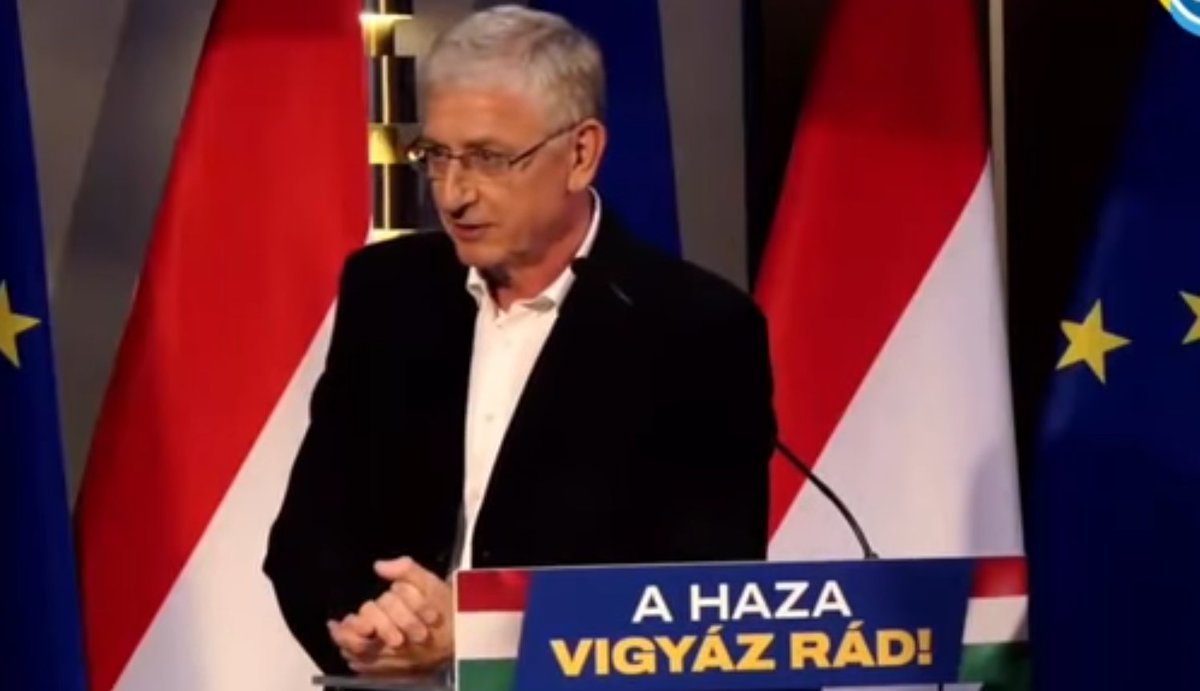 Kurucinfo2's tweet photo. Gyurcsány 2017-ben még kiakadt Botka "bűnbakképző" szlogenjére, most lenyúlta.
Pár év kérdése, és cigánybűnözőzni is elkezd.
#Kuruc #Magyarország #Botka #Gyurcsány
🌐 https://t.co/1Hhw7vbKMX https://t.co/8mL0grHgCJ